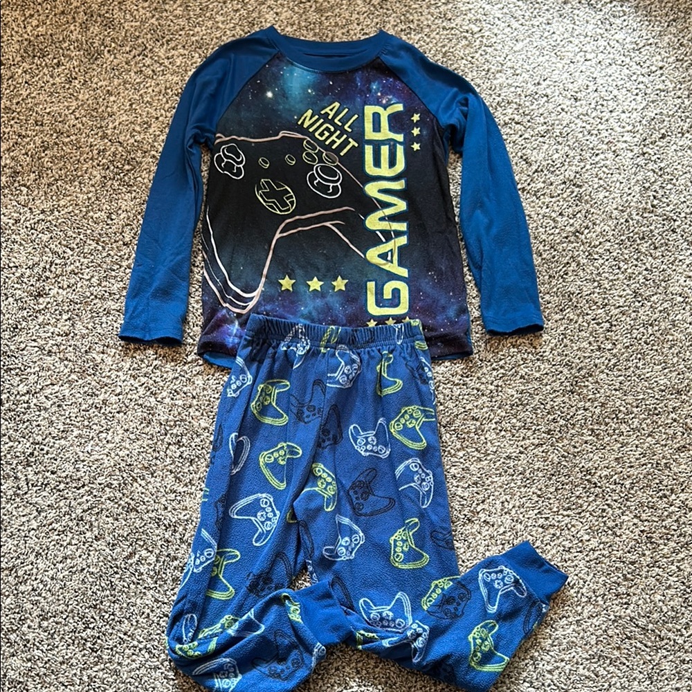 Wonderkids Blue and Green Pajama Sets with Cosmic Design